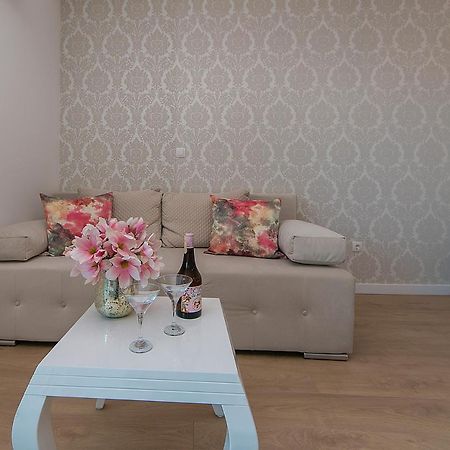 Apartman Sunshine Макарска Экстерьер фото