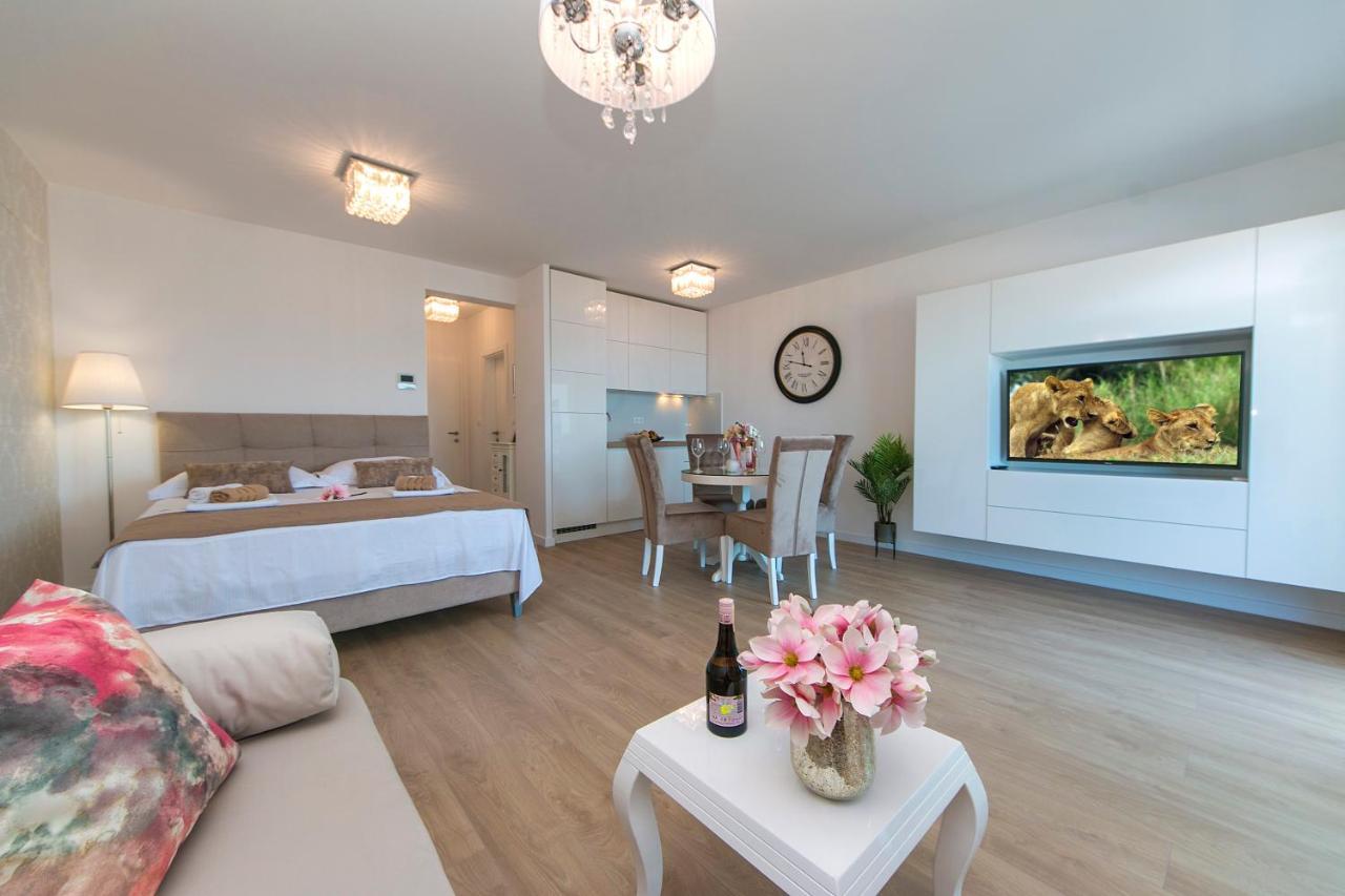 Apartman Sunshine Макарска Экстерьер фото