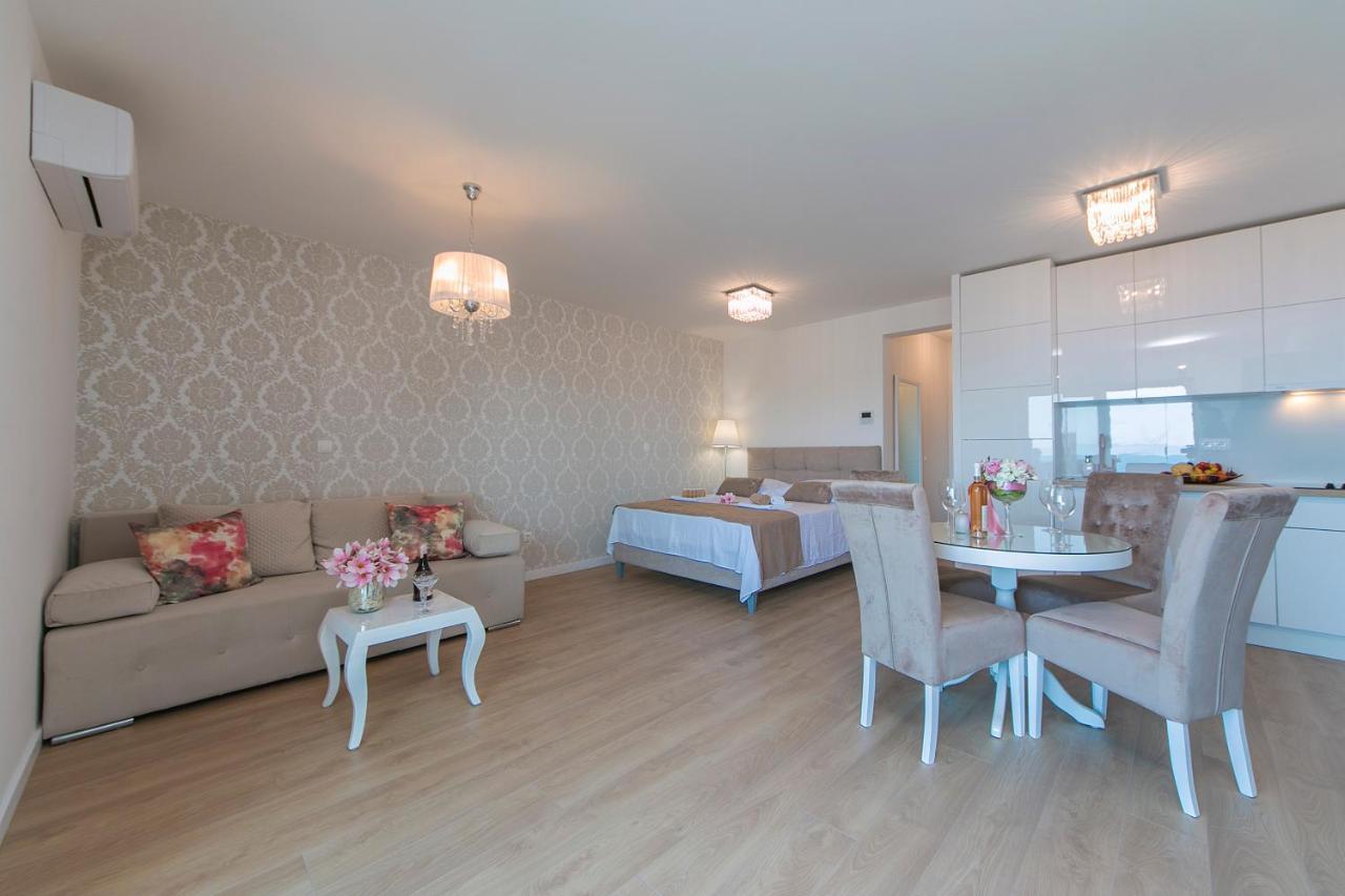 Apartman Sunshine Макарска Экстерьер фото